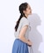 上品な女性らしさを演出　すっきり魅せるVネックトップス