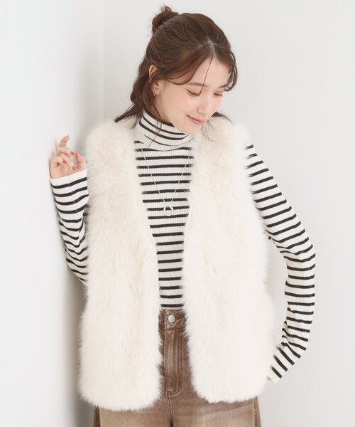ふわふわフェイクファーベスト｜シューラルーの通販｜&mall（アンド