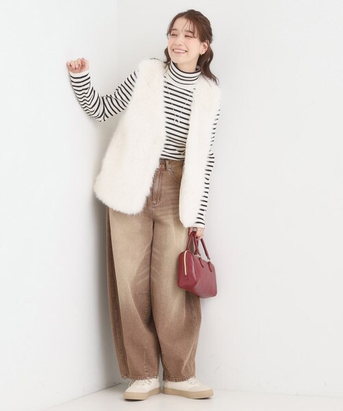 FILA♡【美品❣️】ふわふわフェイクファーのフーディベストＬ ふわふわフェイクファーベスト｜シューラルーの通販｜&mall