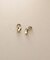 K10【サステナブル】ペアシェイプ スタッドピアス