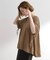 後ろ姿で魅せる　バックドロストシャーリングTシャツ