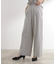 サス付きセンタープレスワイドパンツ