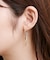パール調ダブルラインピアス