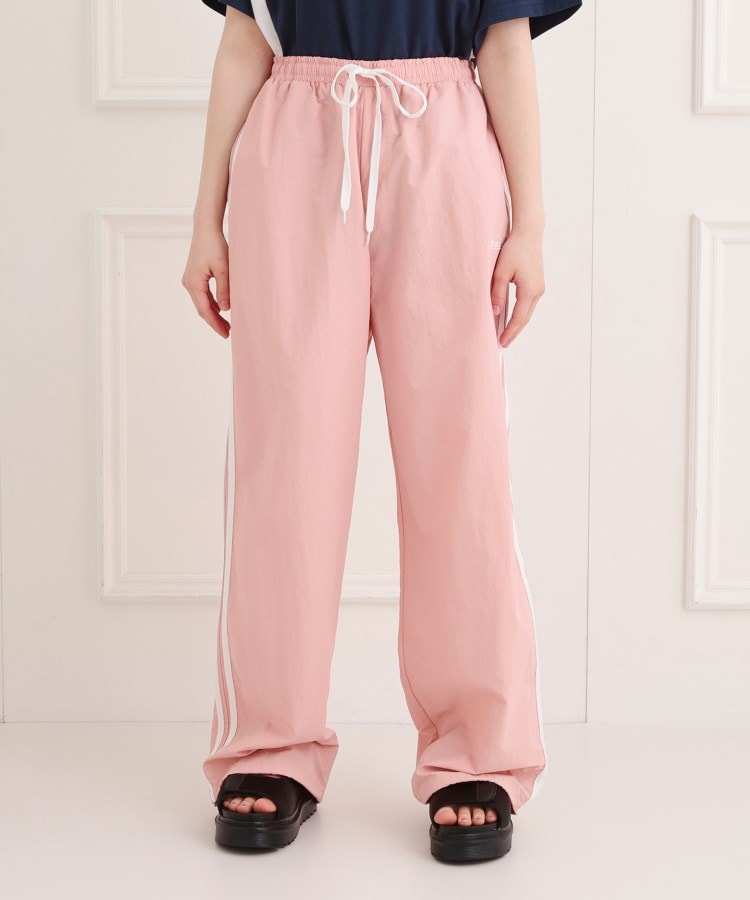 ナイロンライントラックパンツ