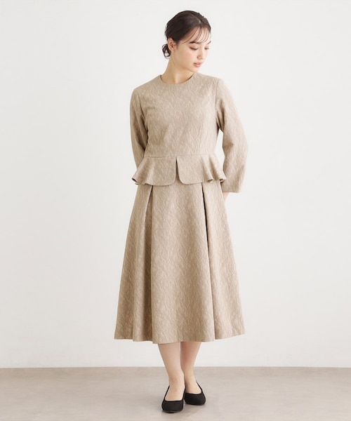 セレモニーおすすめ！】ペプラム風ジャカードワンピース｜ローラ