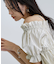 【一部店舗限定】オフショルシャーリングブラウス