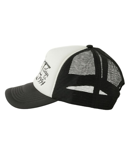 LETTERING LOGO EMBROIDERED TRUCKER CAP｜エックスガールの通販