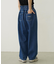 TUCK DENIM PANTS