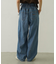 TUCK DENIM PANTS