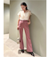 美脚ストレッチパンツ