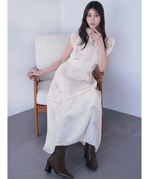 販路限定サイズあり】Sustainableプリーツプリントワンピース
