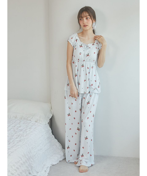 【新品】ジェラピケ　いちご柄Tシャツ　ロングパンツ　上下セット いちご柄ロングパンツ｜ジェラートピケの通販｜&mall（アンド