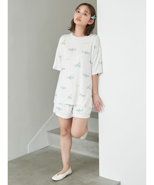 【新品】ジェラートピケ　接触冷感SHARK柄Tシャツ　ショートパンツ上下セット 新品】ジェラートピケ 接触冷感SHARK柄Tシャツ ショートパンツ