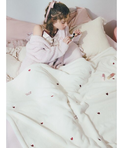 ジェラートピケ【Sleep】ハートロゴちび刺繍 毛布 Sleep】ハートロゴちび刺繍 毛布(ブランケット・タオルケット)｜ルーム