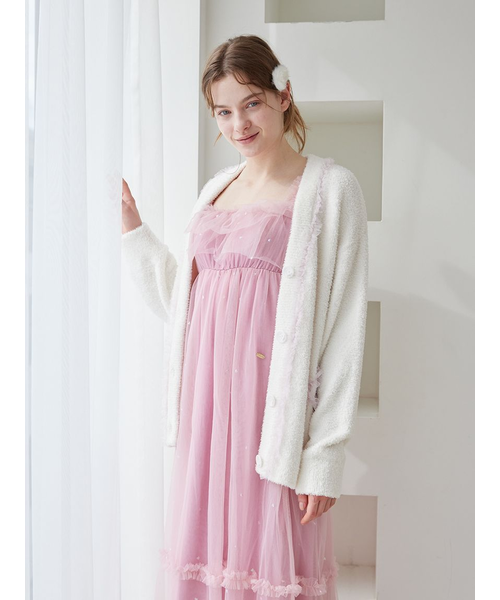 新品未使さえらピンク 刺繍入り割烹着ルームウェア(ゆったり)●肩小さいシミみっけ ハート柄チュールカップインワンピース｜ジェラートピケの通販｜&mall