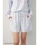 【LE SSERAFIM】小花柄ショートパンツ