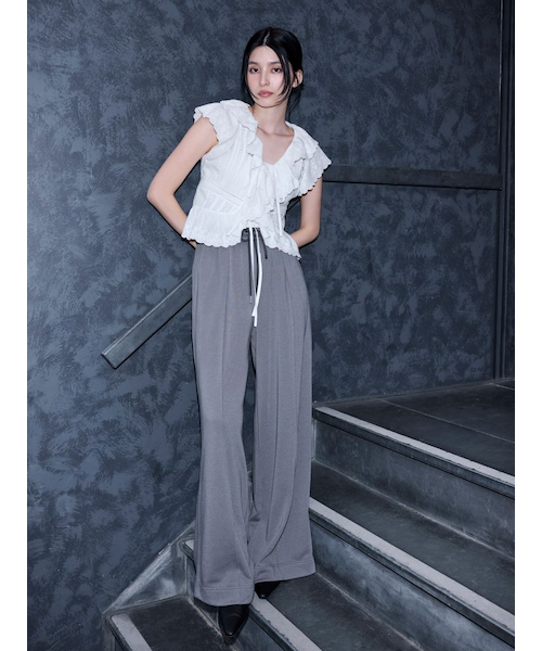 コットンエンブロイダリーフリルブラウス｜フレイアイディーの通販