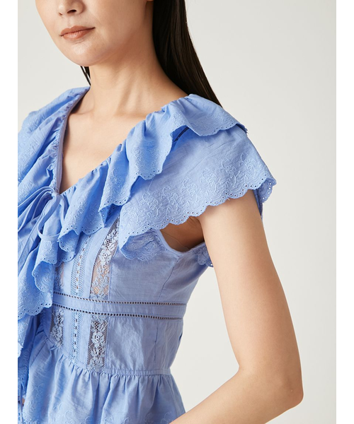 コットンエンブロイダリーフリルブラウス｜フレイアイディーの通販