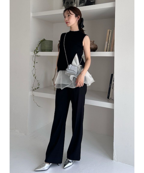 美品★Rene ニットパーカー アセテートBLEND フリル フェミニン 36 WEB限定カラー】ラッフルフリルレイヤーニット｜フレイ