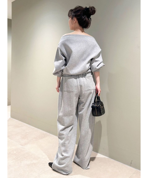 ボンディングオフショルスウェット｜リリーブラウンの通販｜&mall