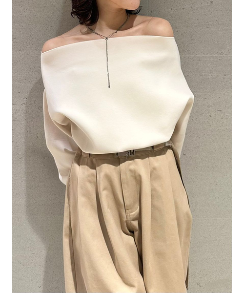 ボンディングオフショルスウェット｜リリーブラウンの通販｜&mall