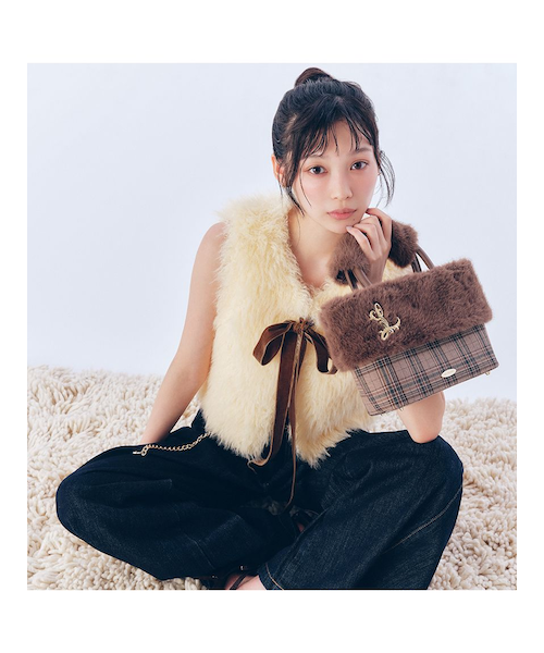 ベロアリボンファーベスト｜リリーブラウンの通販｜&mall（アンド