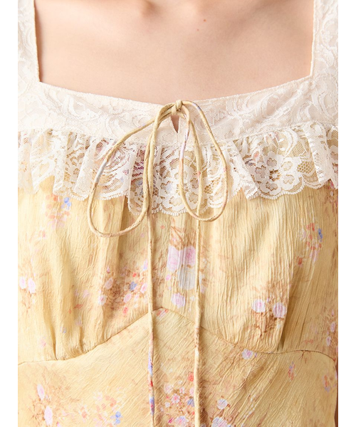 LILYBROWN ヴィンテージレーストリムサテンロングドレス　イエロー ヴィンテージレーストリムサテンロングドレス｜リリーブラウンの通販