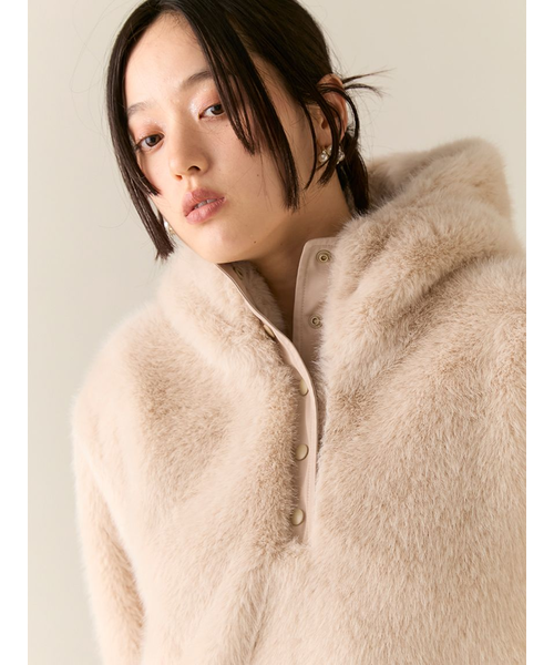 スノーマンプルオーバートップス(Hearts2Hearts着用)｜リリーブラウン