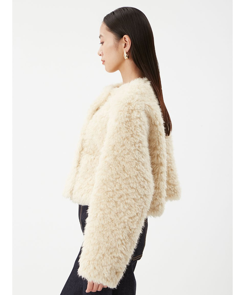 金釦フェイクファー短丈ジャケット｜ミラオーウェンの通販｜&mall