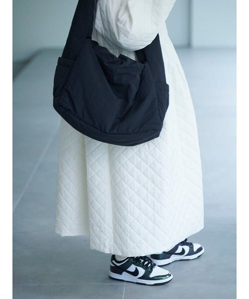 【emmi atelier】NYC Times Square　ロゴフーディ emmi atelier】NYC Times Square ロゴフーディ｜エミの通販