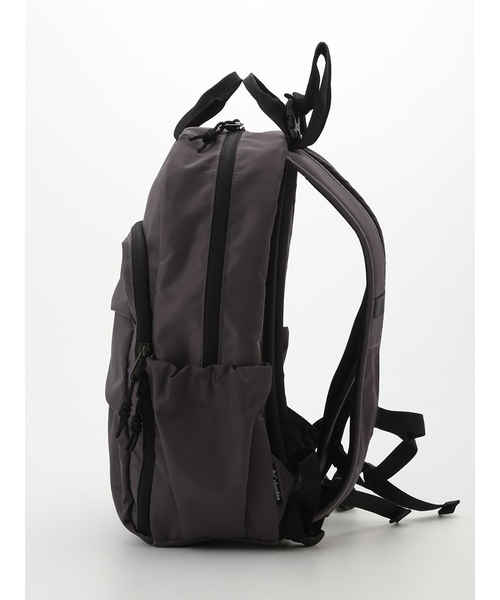 emmi Columbia リュック emmi×Columbia】Great Smoky GardenTM E. 18L Backpack｜エミの通販