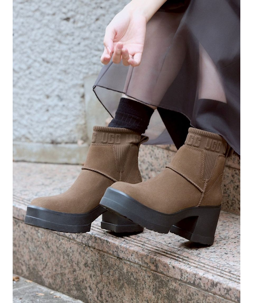 UGG for emmi】MOXY CHELSEA｜エミの通販｜&mall（アンドモール）三井