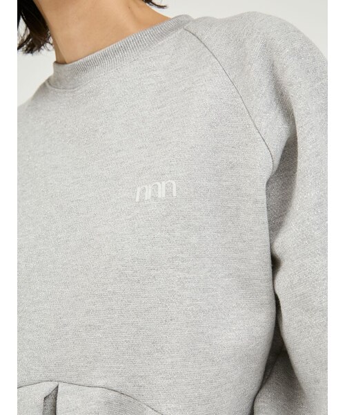 ペプラムラメ裏毛プルオーバー｜エミの通販｜&mall（アンドモール