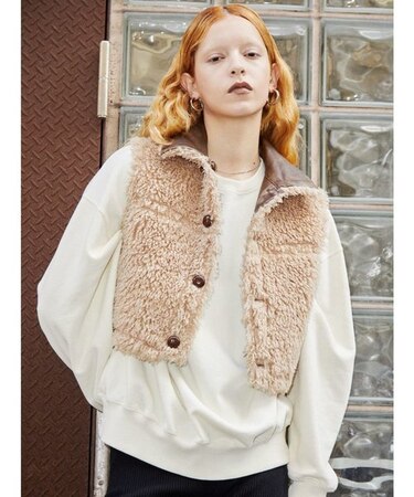 VEQUM】SHORT FAKE MOUTON VEST｜エモダの通販｜&mall（アンドモール 
