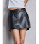 フェイクレザースカートライクショートパンツ