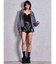 ベルト付きストレッチフェイクレザーショートパンツ