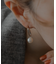 SMELLY so’　pearl drop pierce
