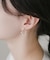 パールラインピアス