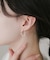パールラインピアス