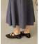 クロスストラップフラットシューズ