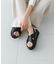 フットベッドクロスサンダル