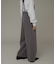 サスペンダー付きタックパンツ