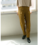 illi　ワンタックスリムテーパードパンツ