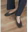Vカットパンプス