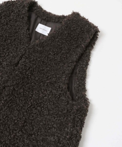 アーバンリサーチ ECOPEL カーリー ファー ベスト アイボリー アーバンリサーチ URBAN RESEARCH ECOPELカーリーファーベスト （IVORY