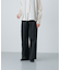 Two-tuck easy pants