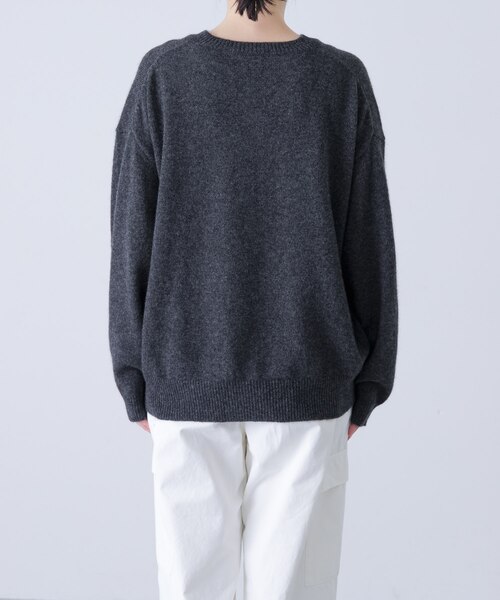 アーバンリサーチ　ヤク　ニット ヤクウールVネックニット｜アーバンリサーチの通販｜&mall