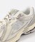 NEW BALANCE　1906R