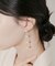 パールチェーンスウィングピアス