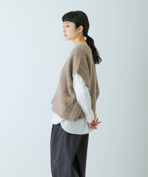 【リピ割】かぐれ　アルパカ混ワイドニットベスト　アーバンリサーチドアーズ かぐれ（カグレ）の「アルパカ混ワイドニットベスト（ニット/セーター